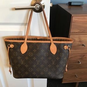 Authentic Louis Vuitton Neverfull PM